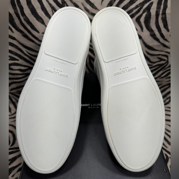 ❗️SOLD❗️Saint Laurent - Picture 5 of 8